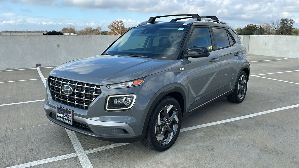 2022 Hyundai Venue Limited Gray at Baytown Hyundai