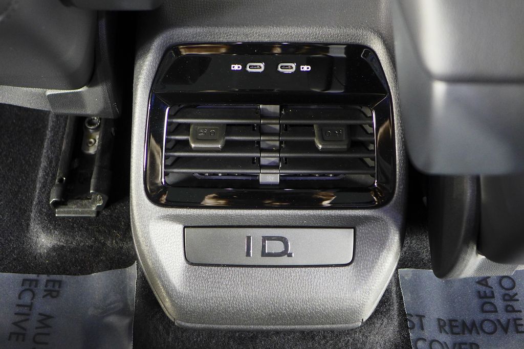 Thumbnail: 2022 Volkswagen ID.4 - 24
