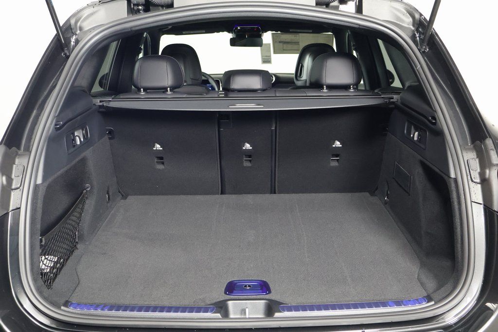 Thumbnail: 2026 Mercedes-Benz GLC - 8