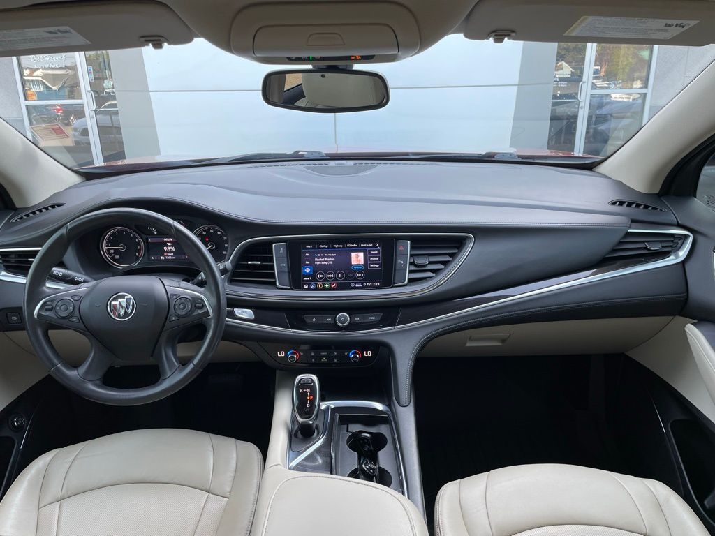 2020 Buick Enclave Essence