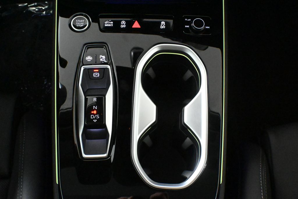 Thumbnail: 2026 Audi A6 - 22