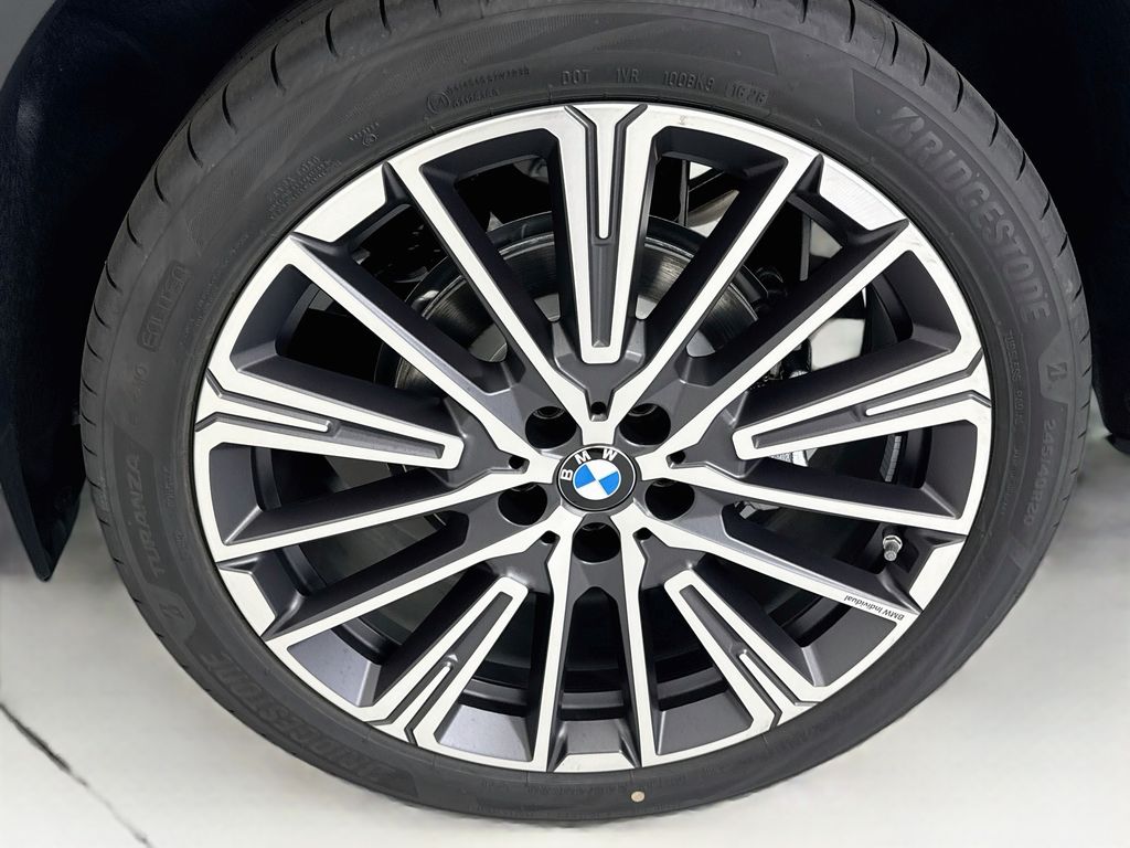 Thumbnail: 2027 BMW X2 - 30
