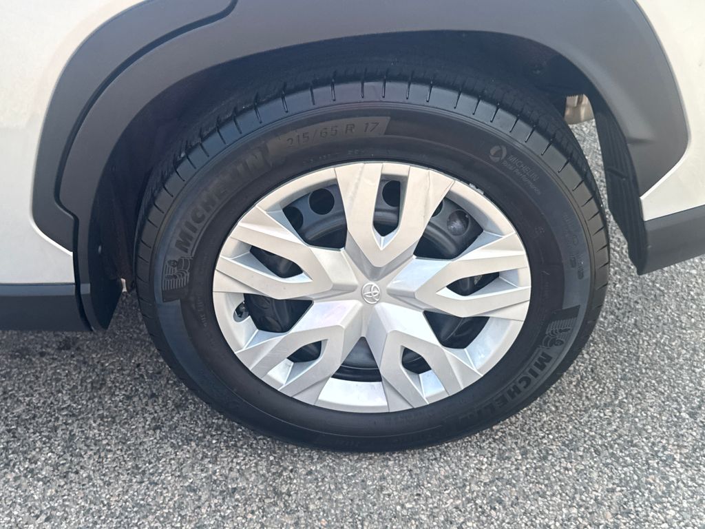 Used 2023 Silver Toyota L image 38