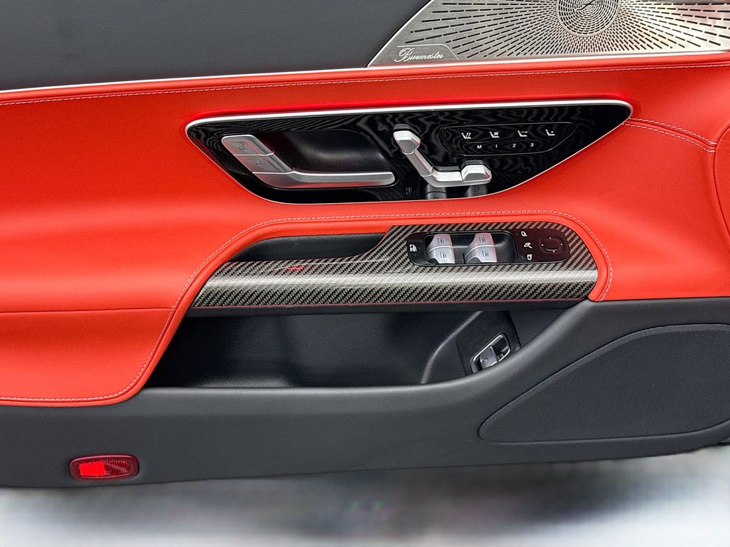 Thumbnail: 2024 Mercedes-Benz SL-Class - 21