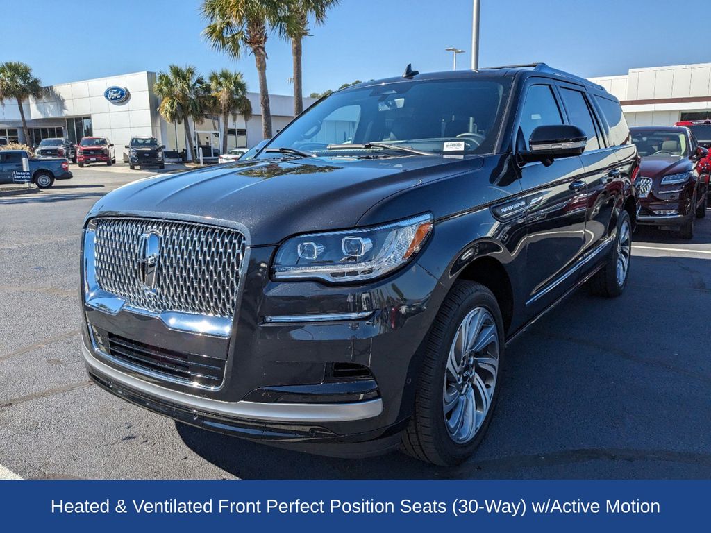 2023 Lincoln Navigator L Reserve