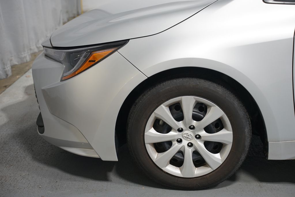Thumbnail: 2024 Toyota Corolla - 5