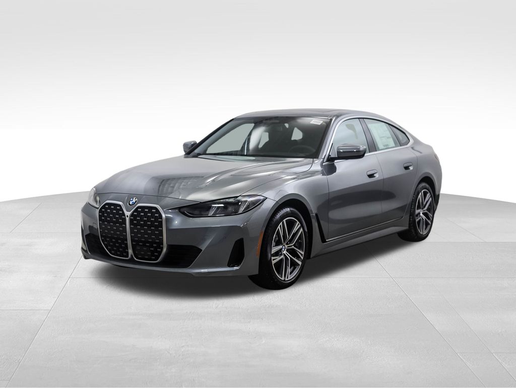 Thumbnail: 2026 BMW 4 Series - 1