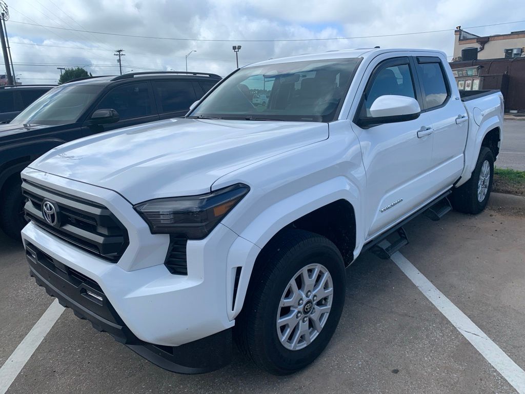 2025 Toyota Tacoma SR5 4x4 Double Cab's photo