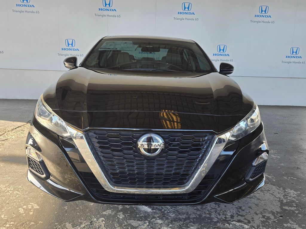 Thumbnail: 2019 Nissan Altima - 23