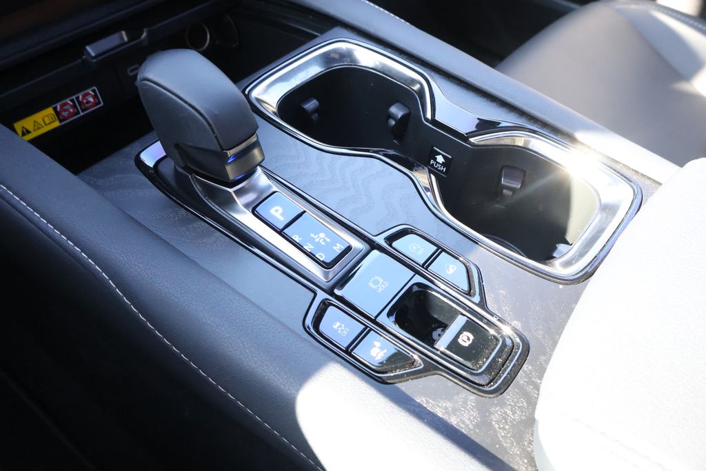 Thumbnail: 2025 Lexus RX - 26