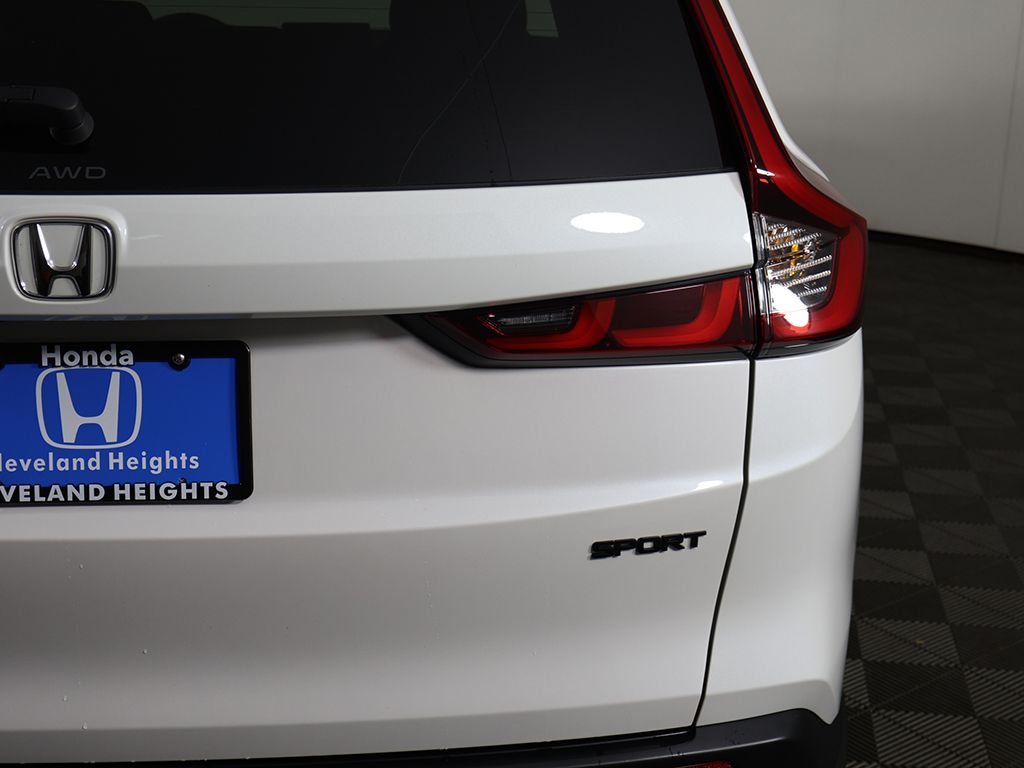 Certified Used 2025 White Honda Sport image 15