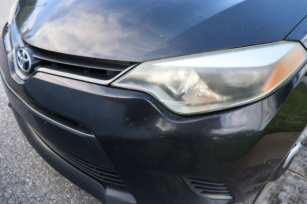 Thumbnail: 2015 Toyota Corolla - 3