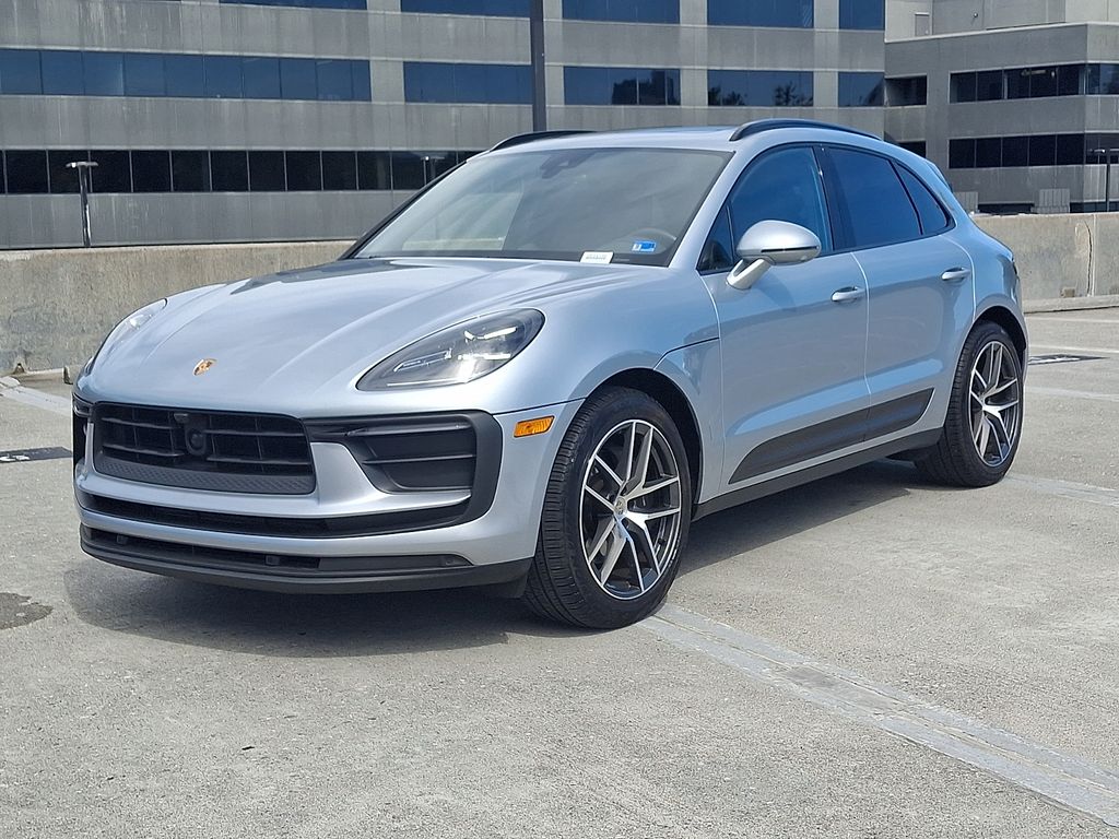 2024 Porsche Macan