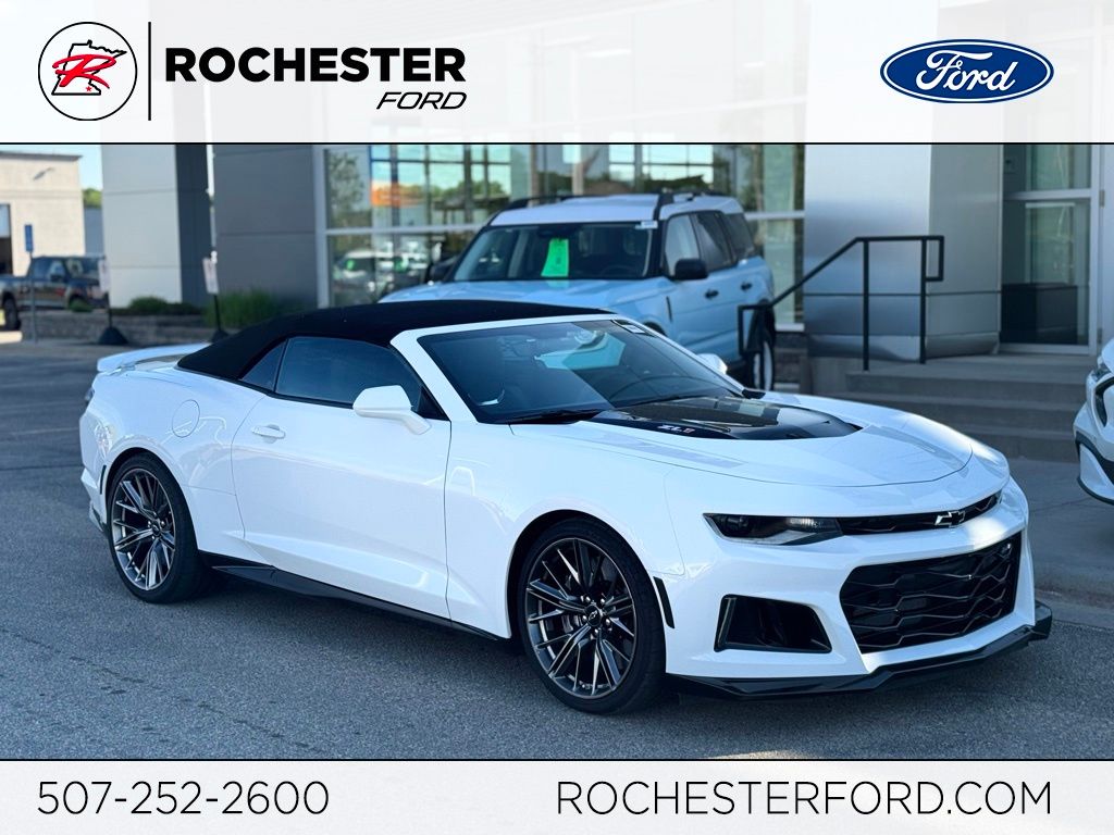 Summit White 2022 Chevrolet Camaro ZL1 Convertible RWD Convertible Rear-Wheel Drive Manual