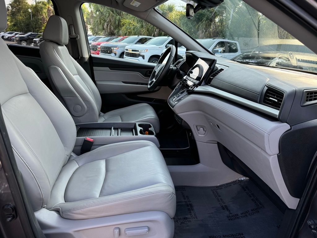 2019 Honda Odyssey EX-L 27