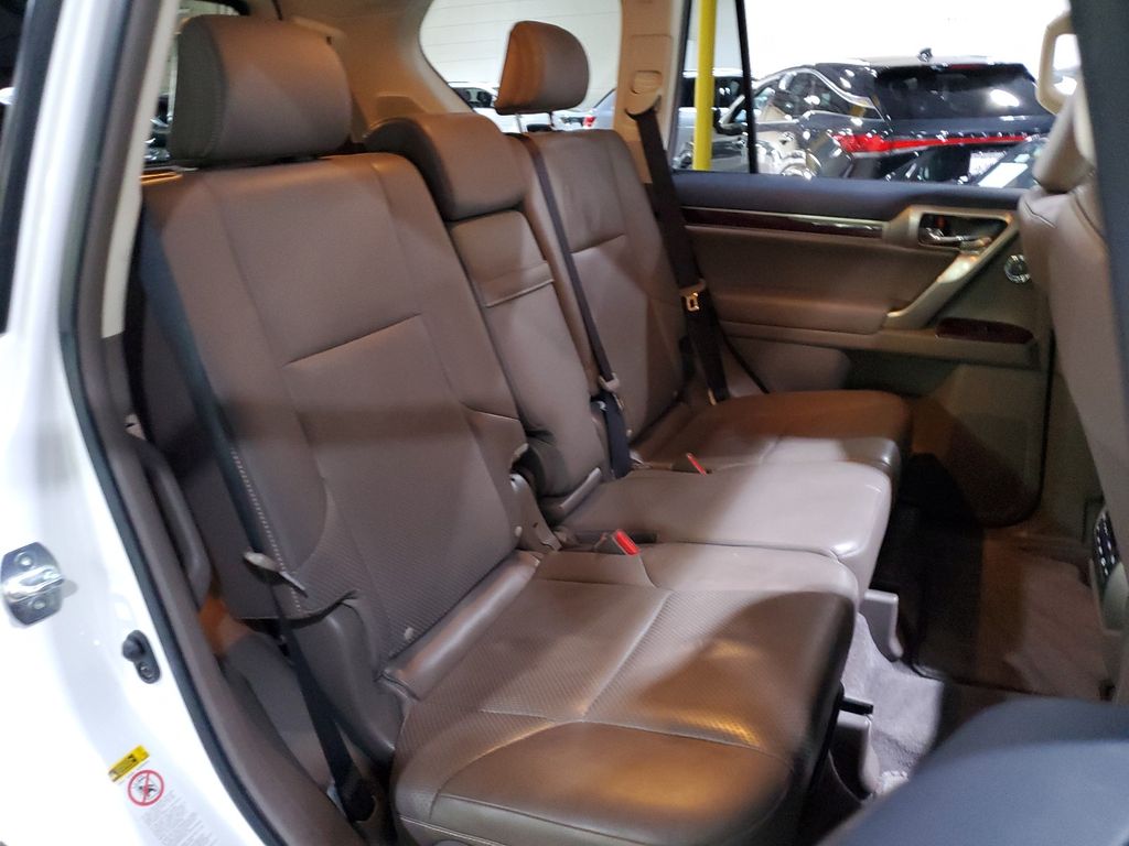 2018 Lexus GX 460 Luxury 22