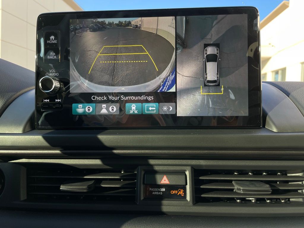 Thumbnail: 2025 Honda Pilot - 17