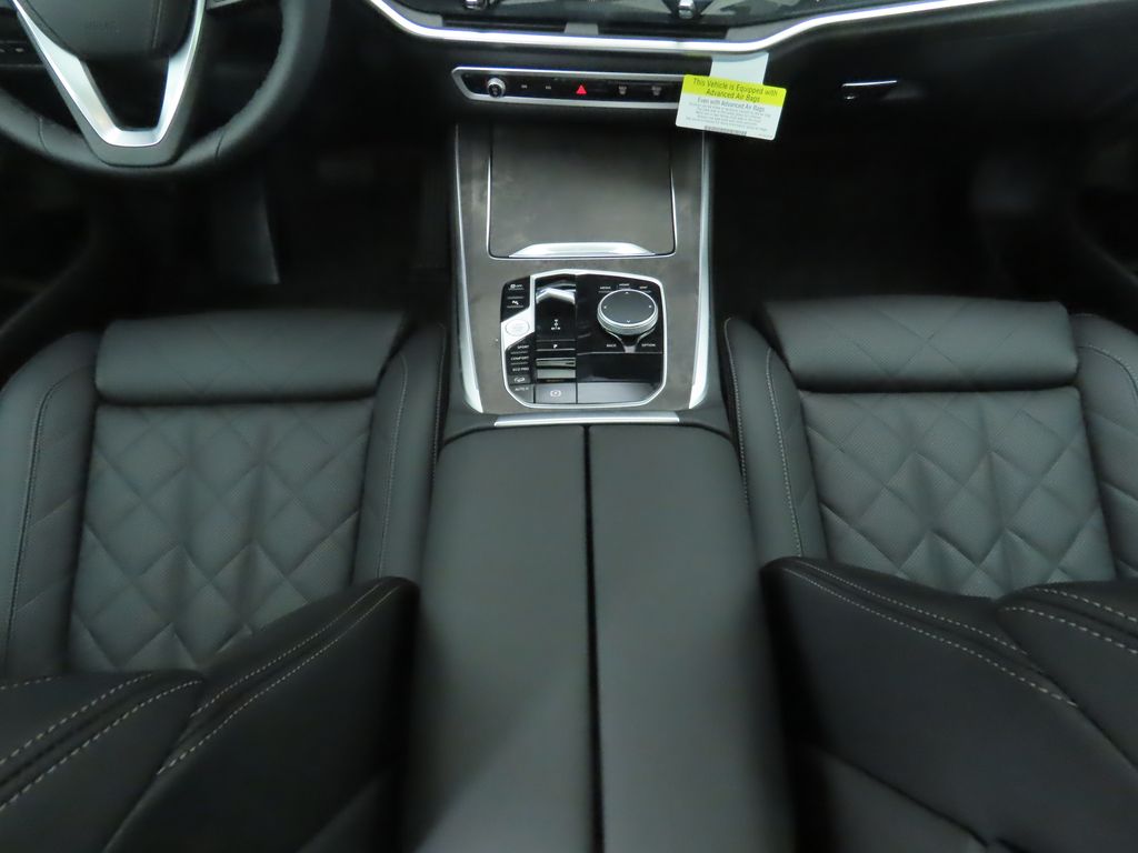 Thumbnail: 2026 BMW X5 - 17