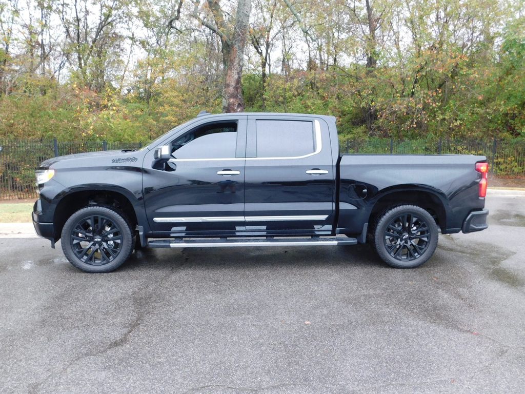 2023 Chevrolet Silverado 1500 High Country 2