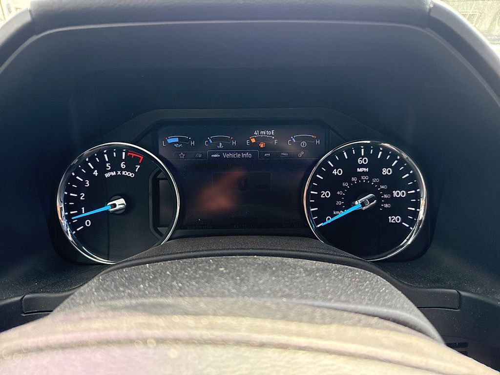 2021 Ford Expedition Limited photo