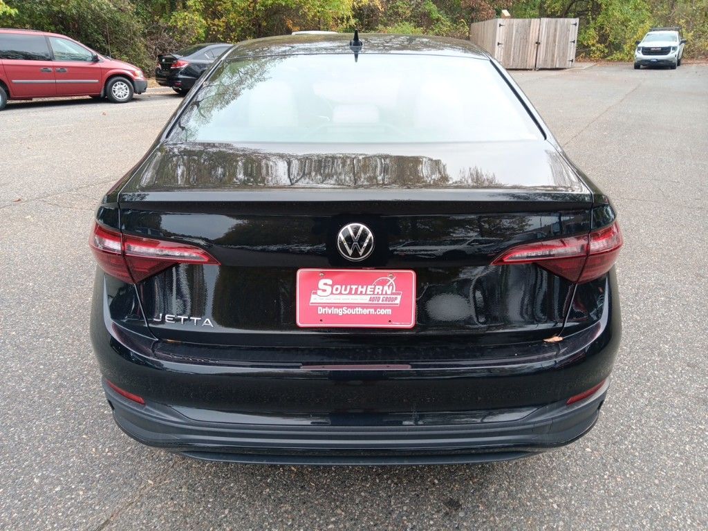 2024 Volkswagen Jetta 1.5T S 4