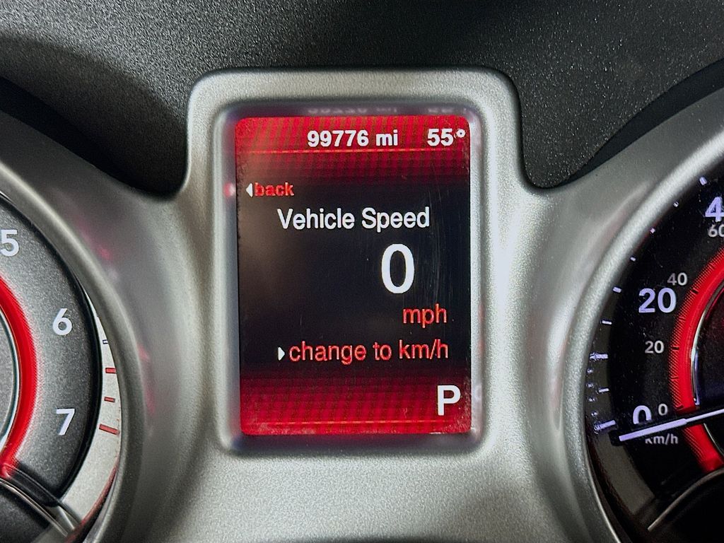 Used 2018 Gray Dodge SE image 15