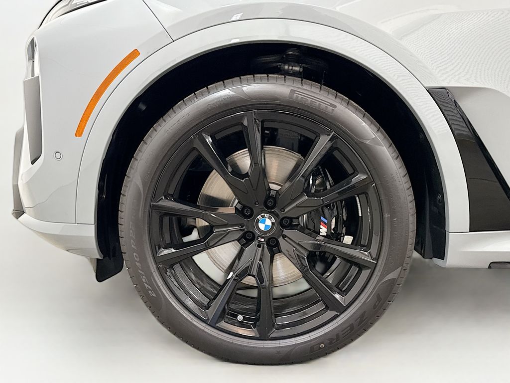 Thumbnail: 2026 BMW X7 - 2