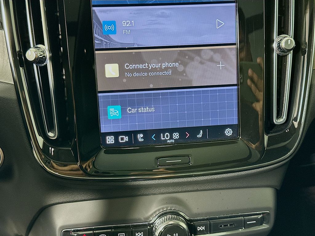 2023 Volvo XC40 B5 Plus 15