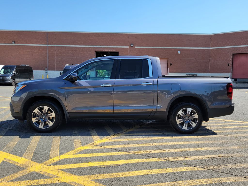 Thumbnail: 2019 Honda Ridgeline - 4