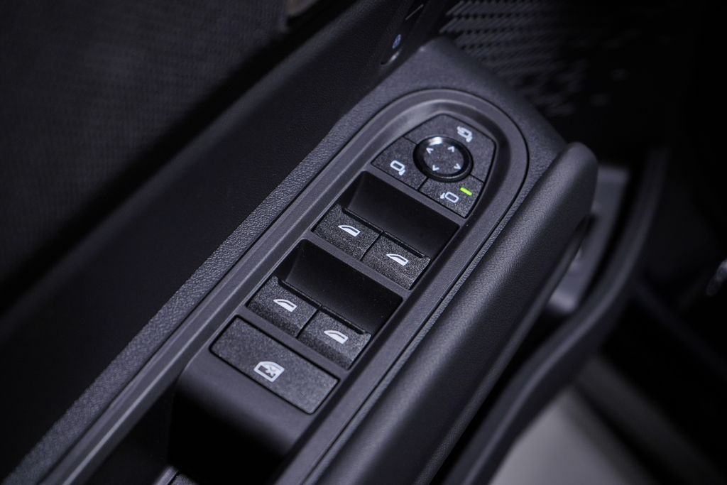 Thumbnail: 2026 MINI Cooper Countryman - 16