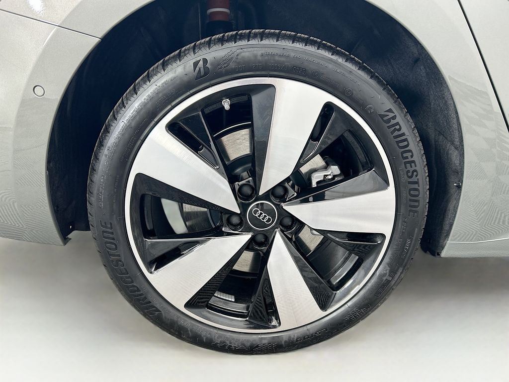 Thumbnail: 2025 Audi A5 - 32