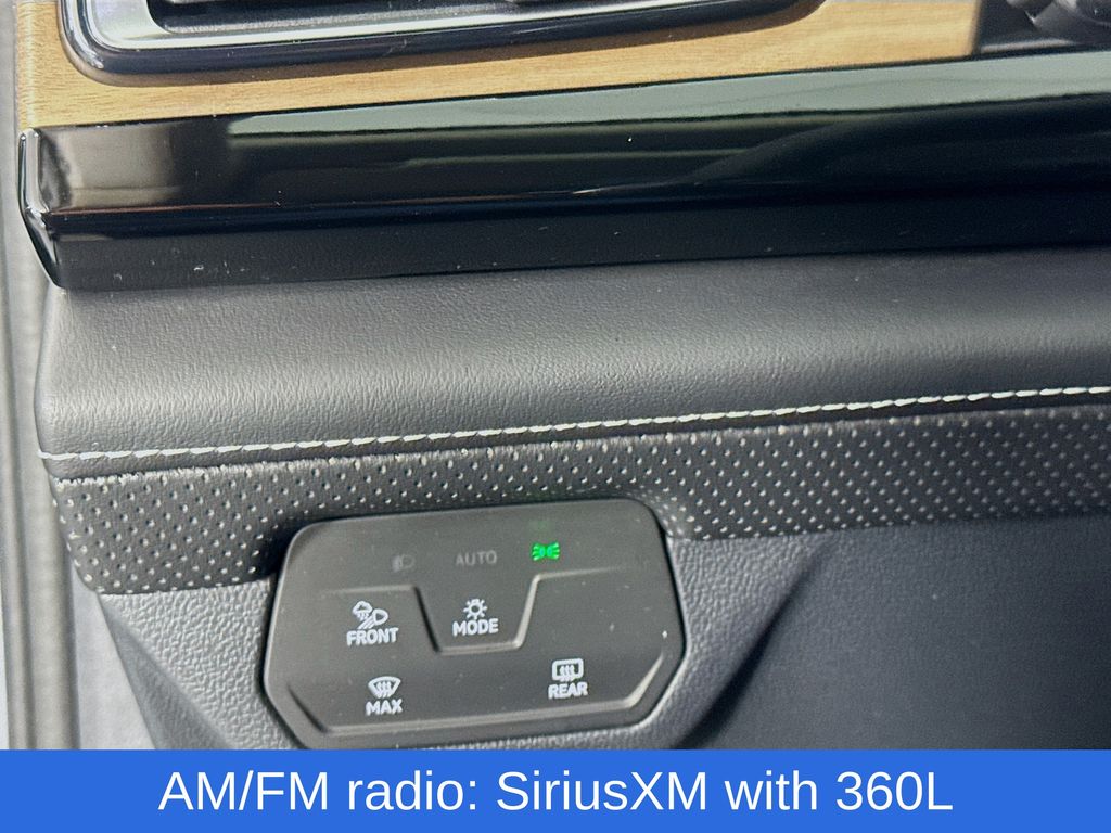 Used Car 2024 Volkswagen Atlas  2.0t Se W/technology For Sale Under $30,000 In Austin, Texas