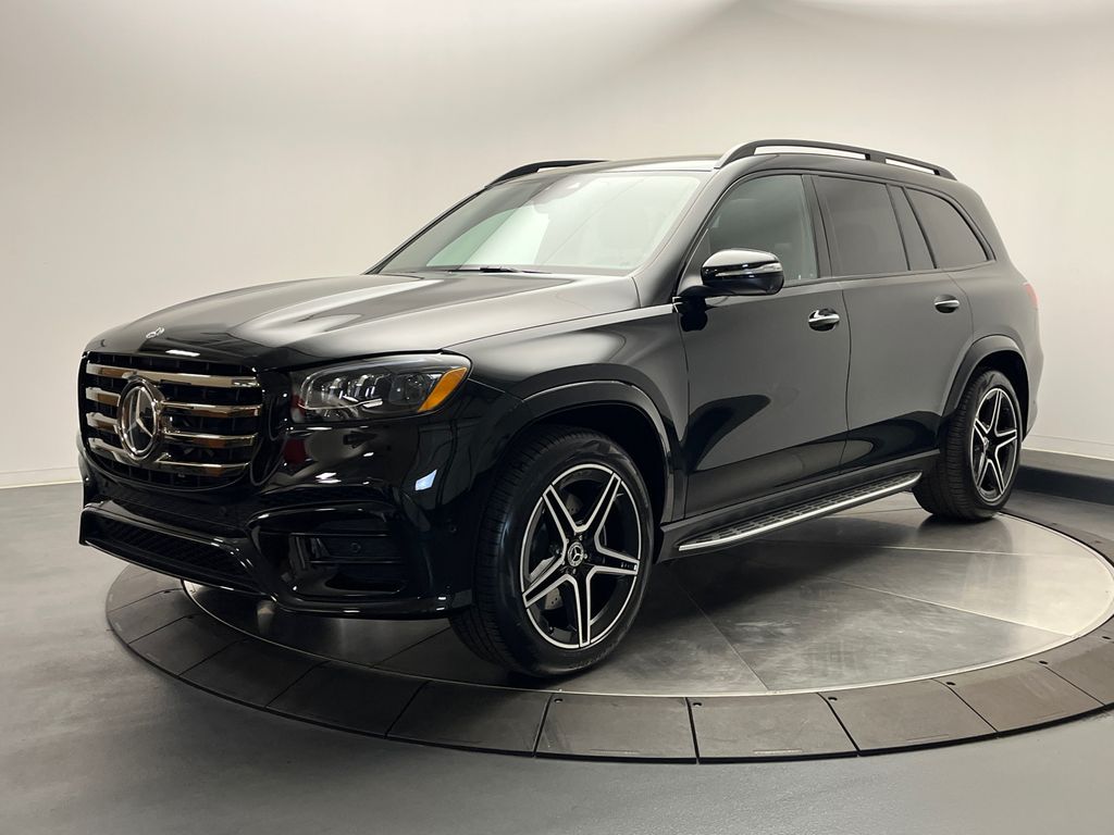 2025 Mercedes-Benz GLS 450 4MATIC 3