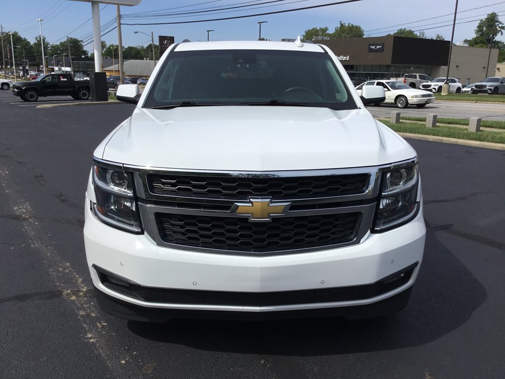 Thumbnail: 2017 Chevrolet Suburban - 8