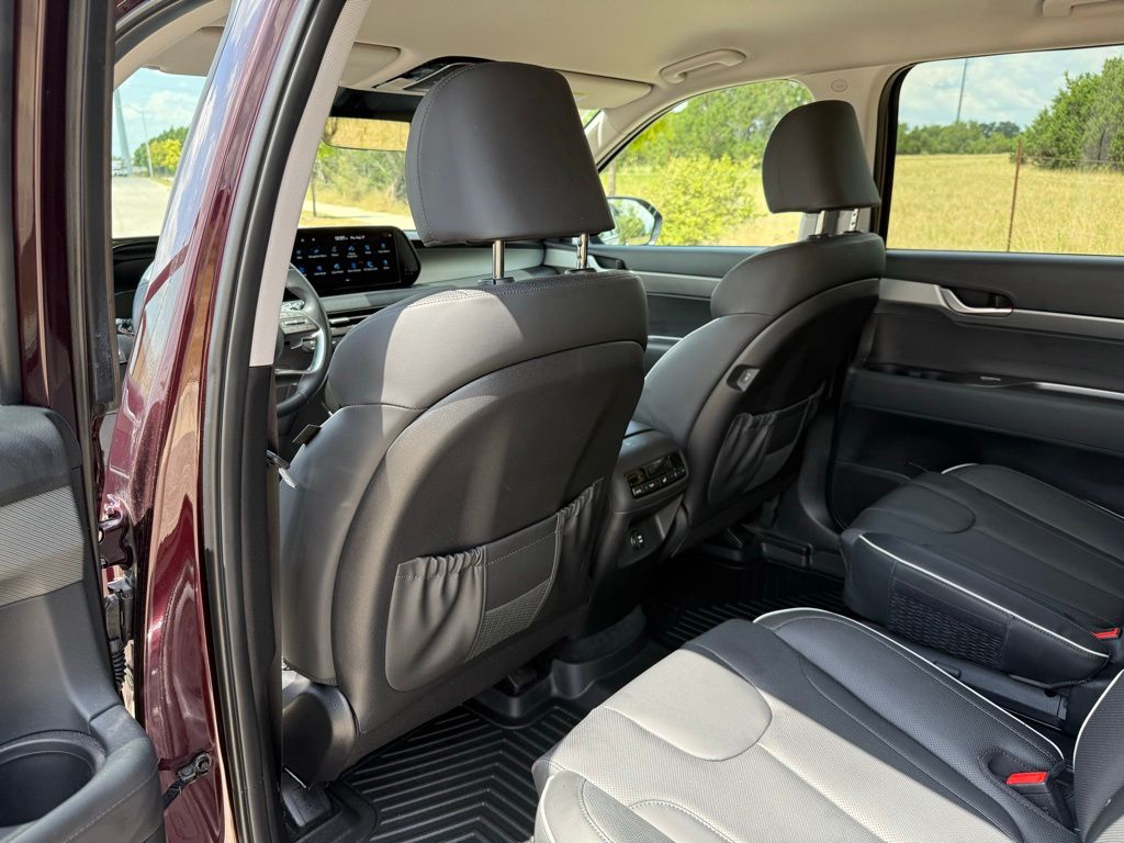 Thumbnail: 2023 Hyundai Palisade - 23