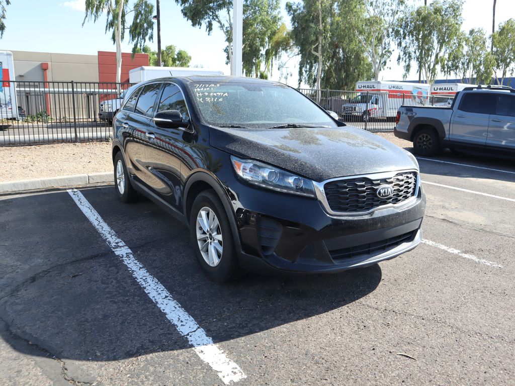 Thumbnail: 2020 Kia Sorento - 3