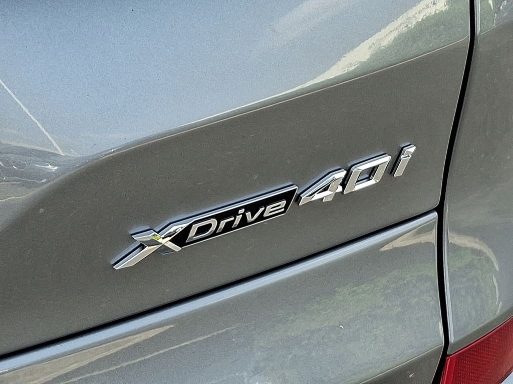 Thumbnail: 2026 BMW X5 - 12