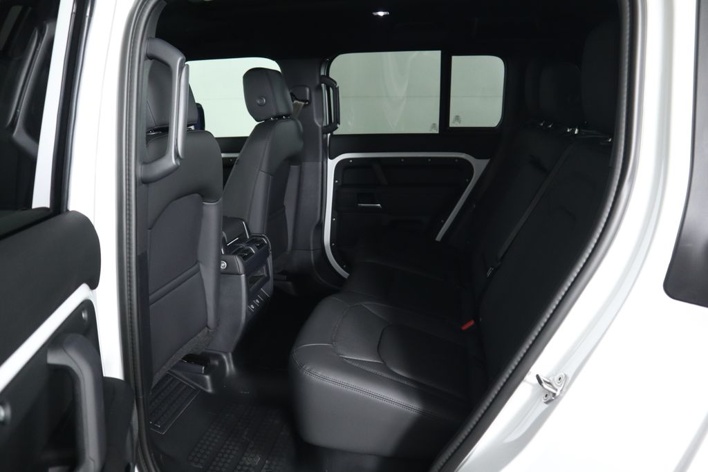 Thumbnail: 2025 Land Rover Defender - 21