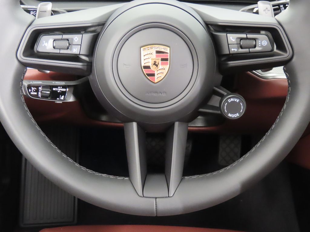 Thumbnail: 2026 Porsche Cayenne - 19