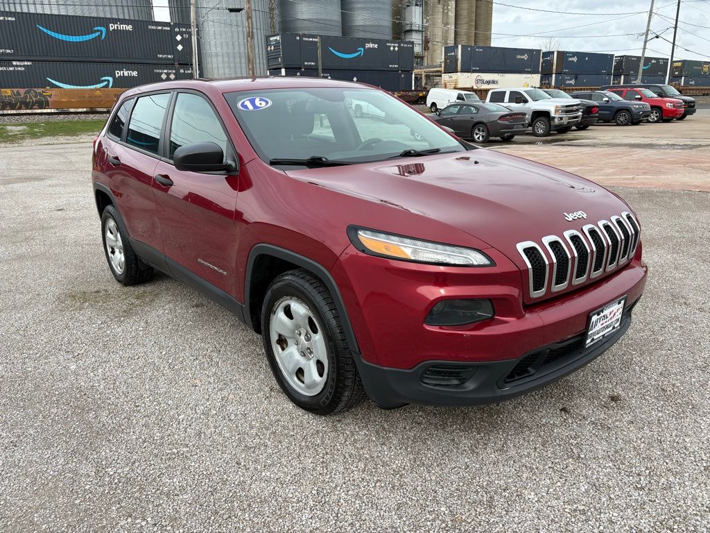 Deep Cherry Red Crystal Pearlcoat 2016 Jeep Cherokee Sport FWD SUV / Crossover Front-Wheel Drive 9-Speed Automatic