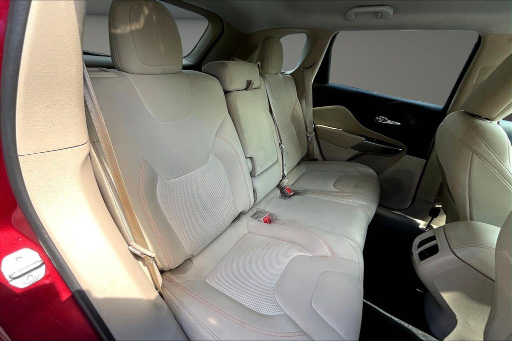 Used 2020 Jeep Cherokee SUV