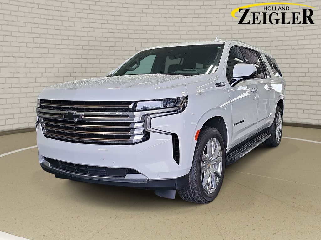 Summit White 2024 Chevrolet Suburban SUV / Crossover Four-Wheel Drive