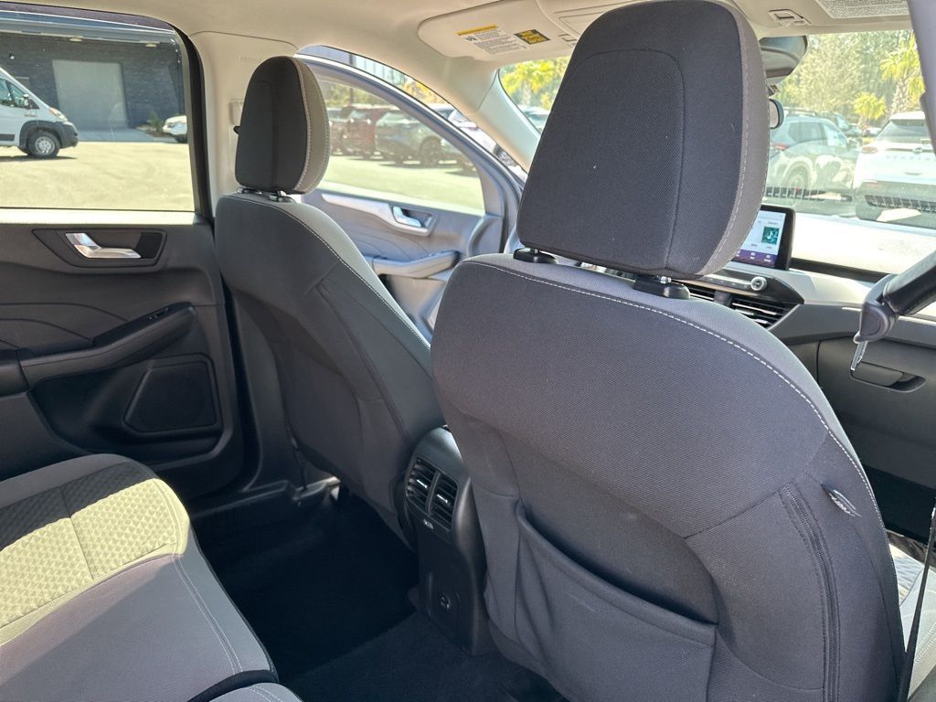 2021 Carbonized Gray Metallic Ford Escape SE FWD SUV