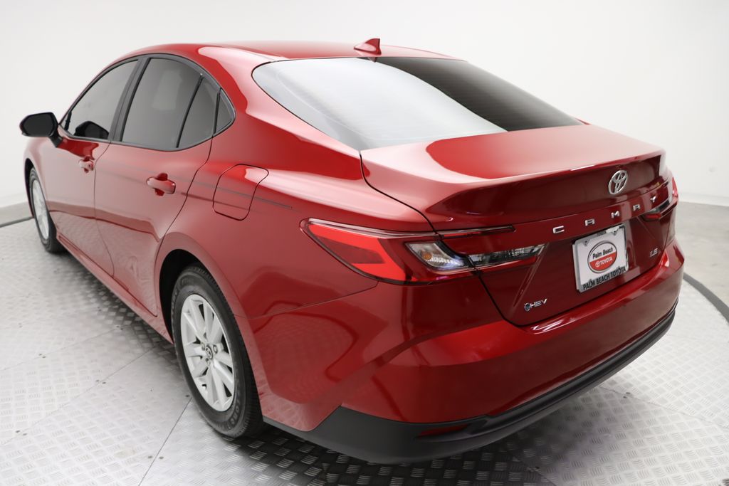 2025 Toyota Camry LE 11