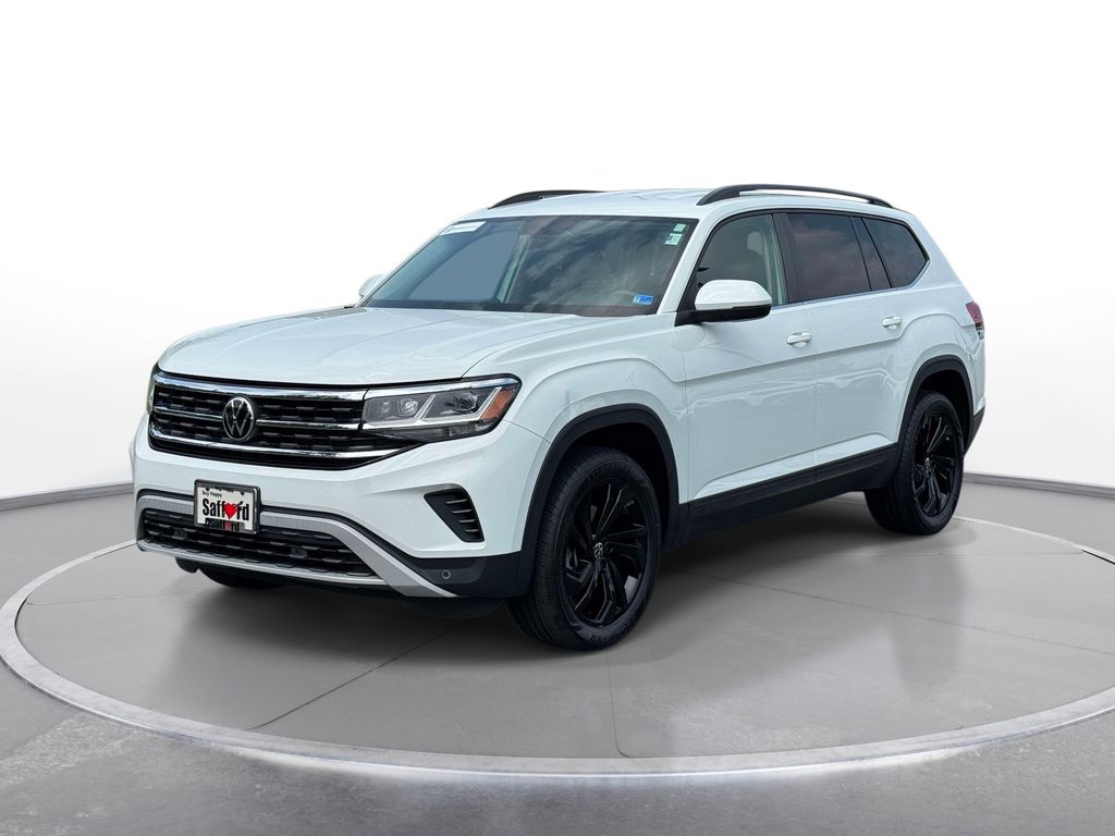 Pure White 2022 Volkswagen Atlas SUV / Crossover All-Wheel Drive 8-Speed Automatic
