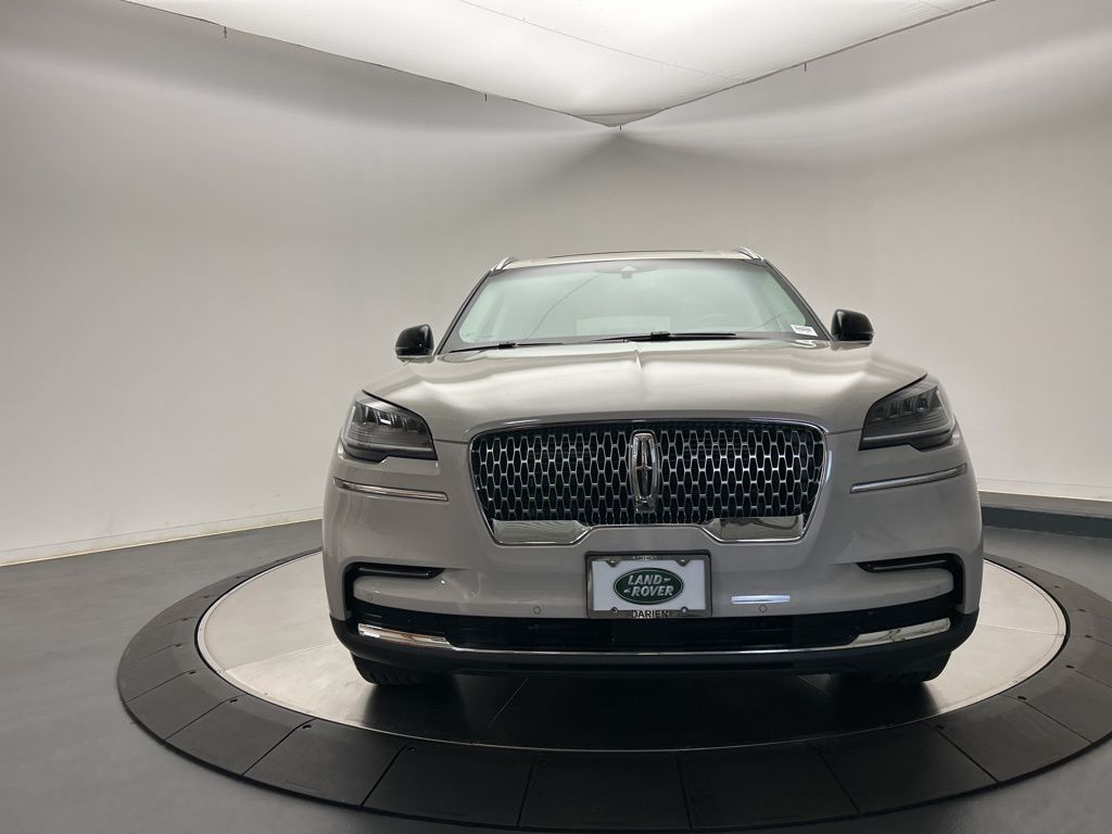 Thumbnail: 2022 Lincoln Aviator - 8