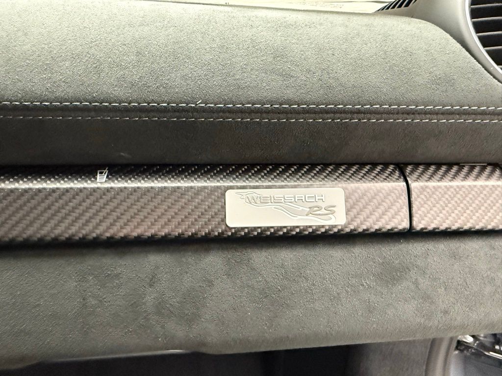 Thumbnail: 2025 Porsche  - 24