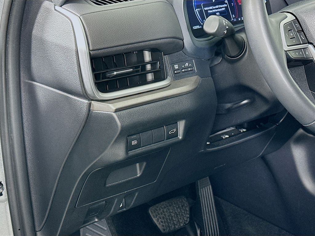 Thumbnail: 2025 Toyota Grand Highlander - 10