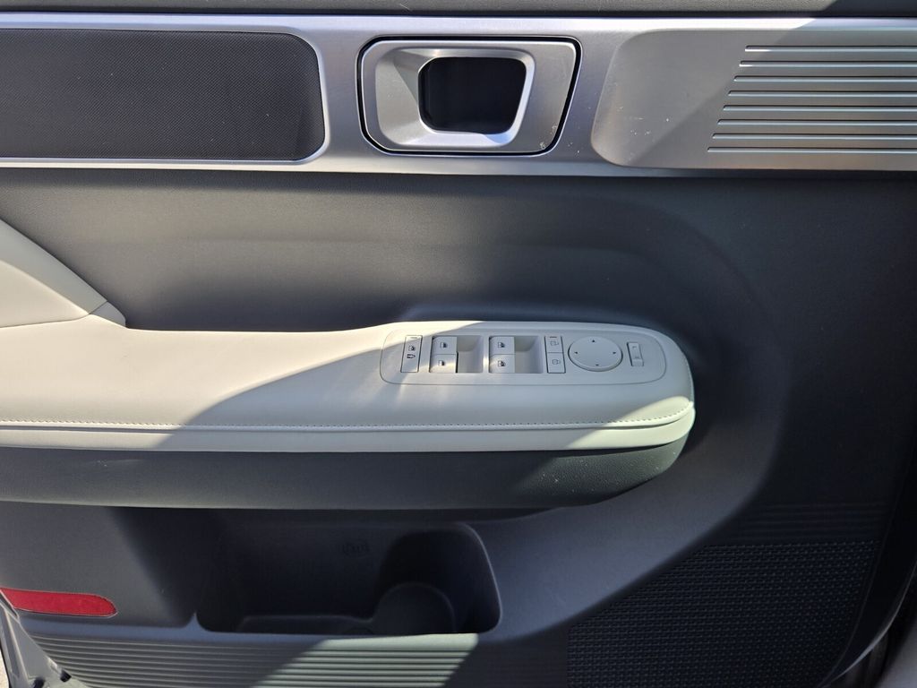 2025 Hyundai Santa Fe - $28,999