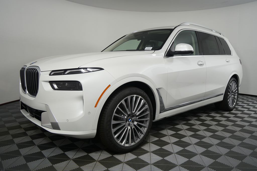 2026 BMW X7 xDrive40i 8